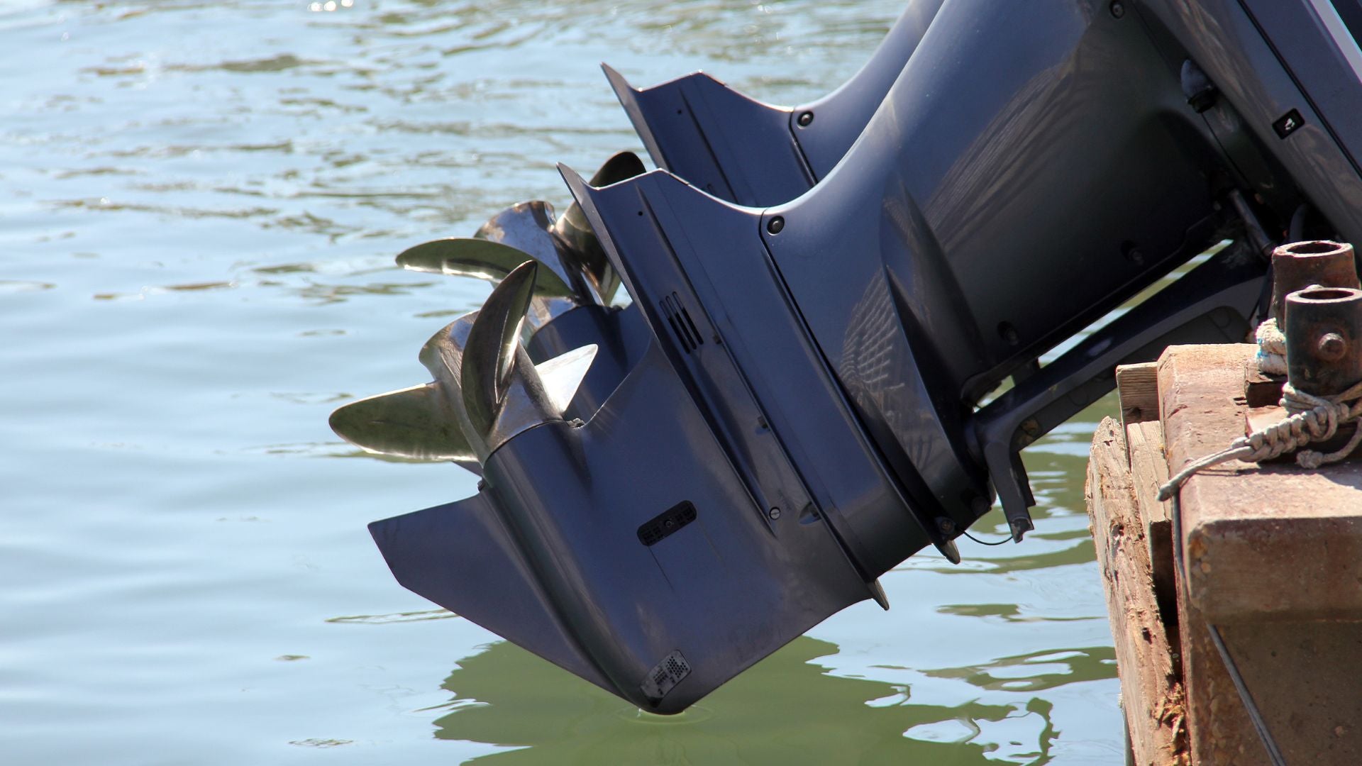 4 Reasons Why It's Important To Flush Your Outboard Motors