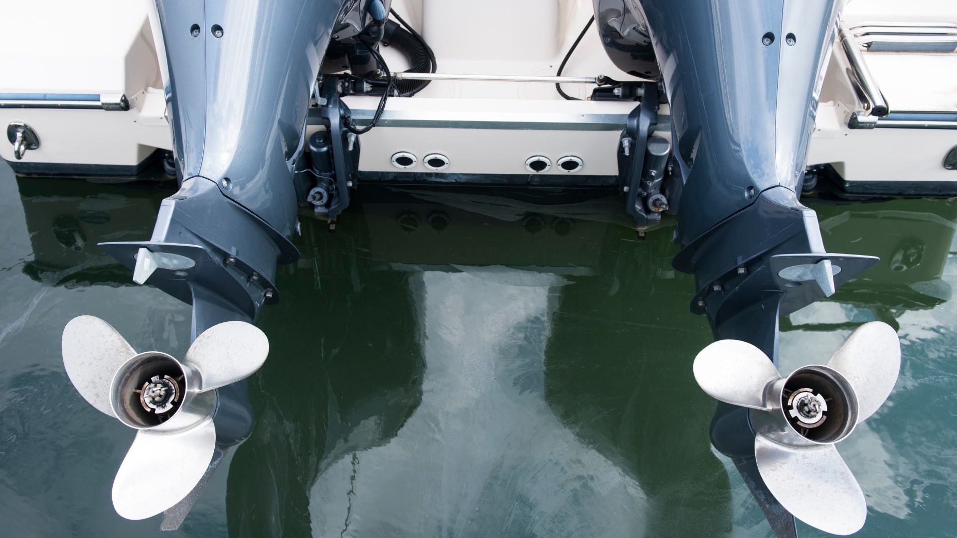 How To Flush Your Outboard Motors Like a Pro